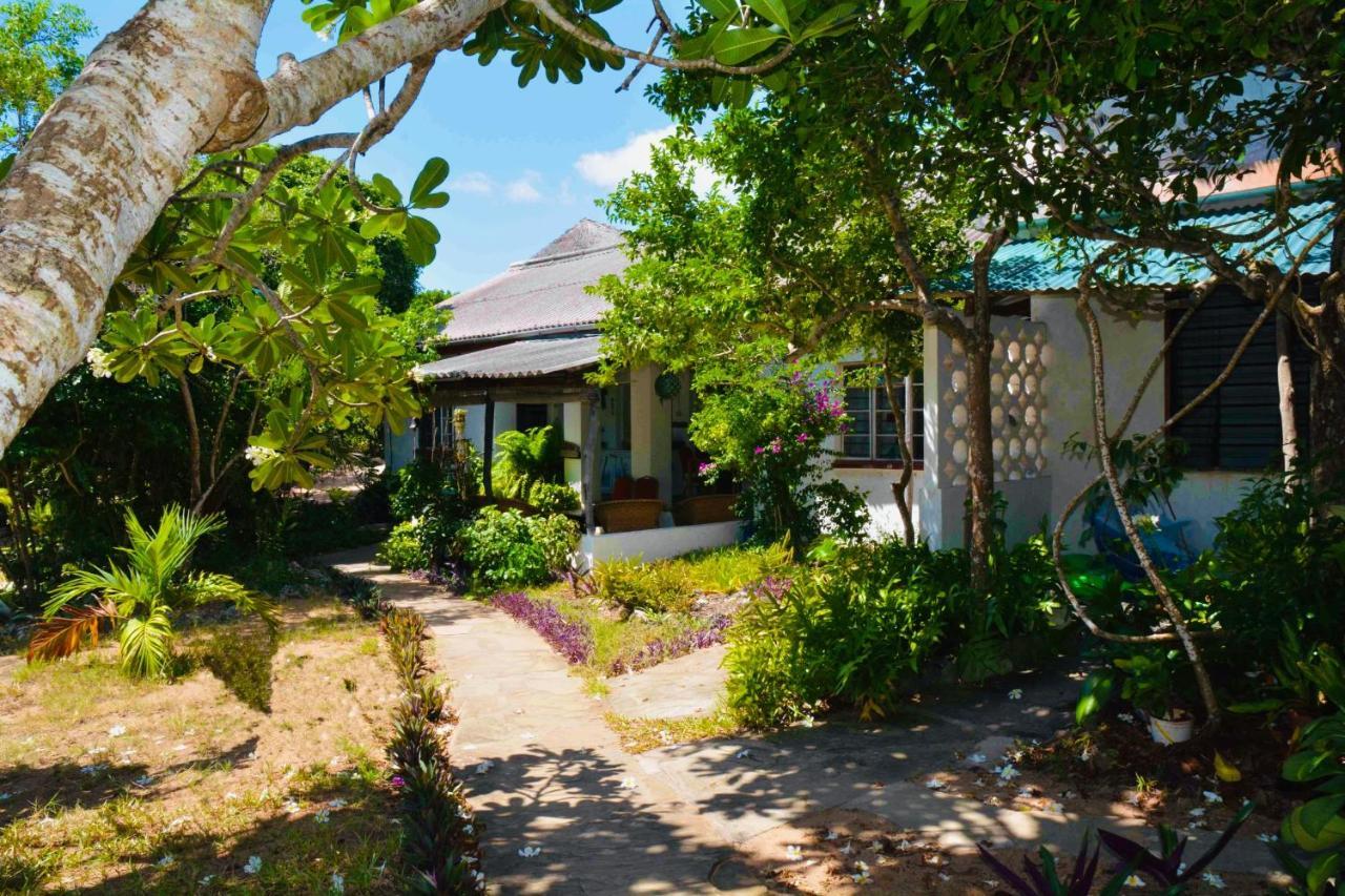 A Rocha Eco-Lodge & Conservation Centre 와타무 외부 사진